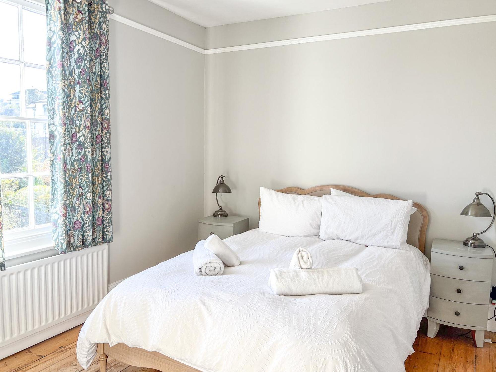 רייד Arden Villa, Sleeps 8, Moments From The Golden Sandy Beach Of Ryde מראה חיצוני תמונה